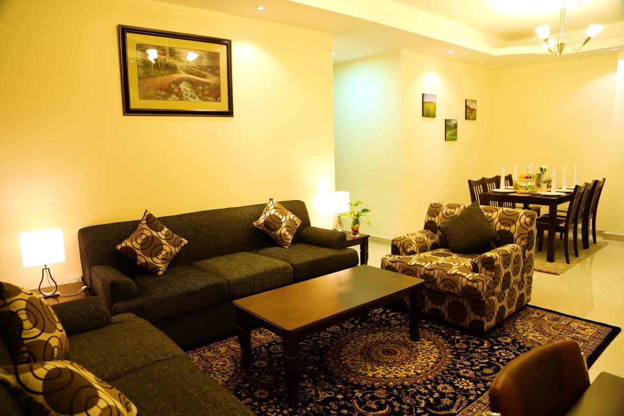 Travellers Hotel Apartment Dubai Eksteriør bilde