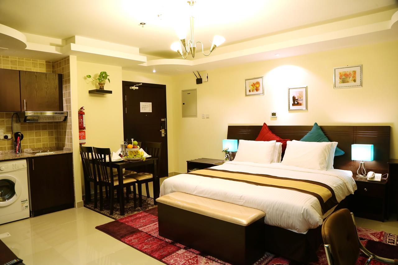 Travellers Hotel Apartment Dubai Eksteriør bilde
