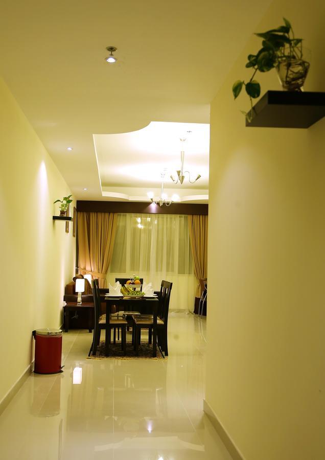 Travellers Hotel Apartment Dubai Eksteriør bilde