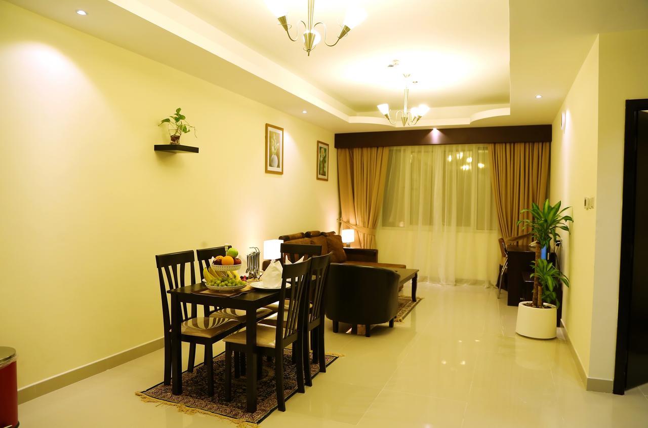 Travellers Hotel Apartment Dubai Eksteriør bilde