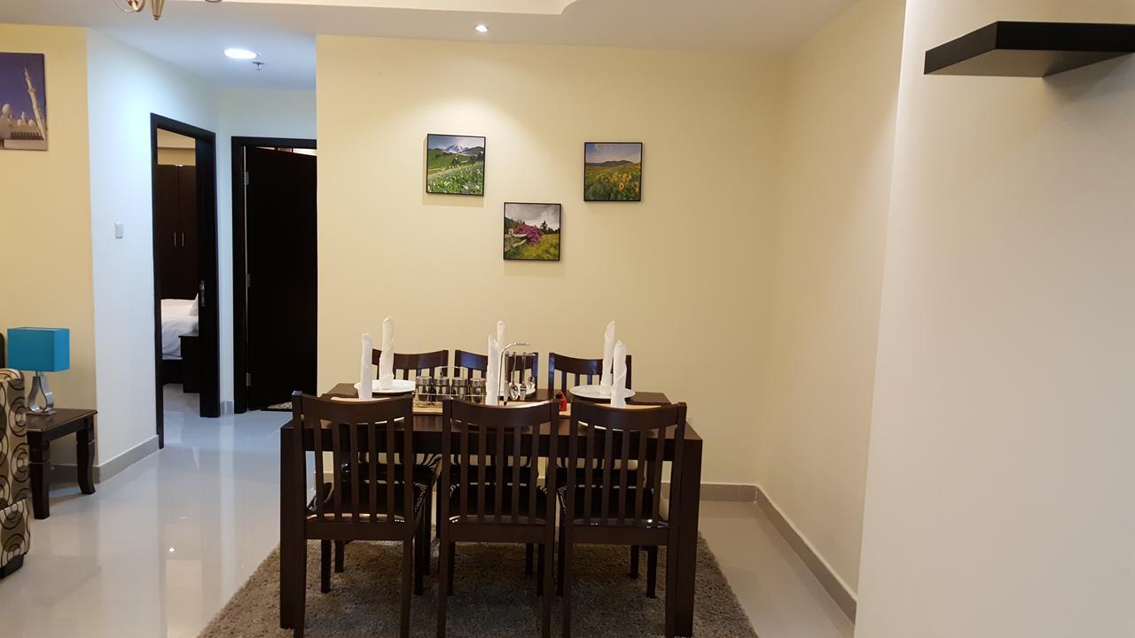 Travellers Hotel Apartment Dubai Eksteriør bilde